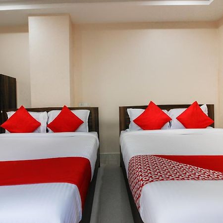 โอโย 66942 วีนัส เรซิเดนซี Hotel Lalaguda ภายนอก รูปภาพ