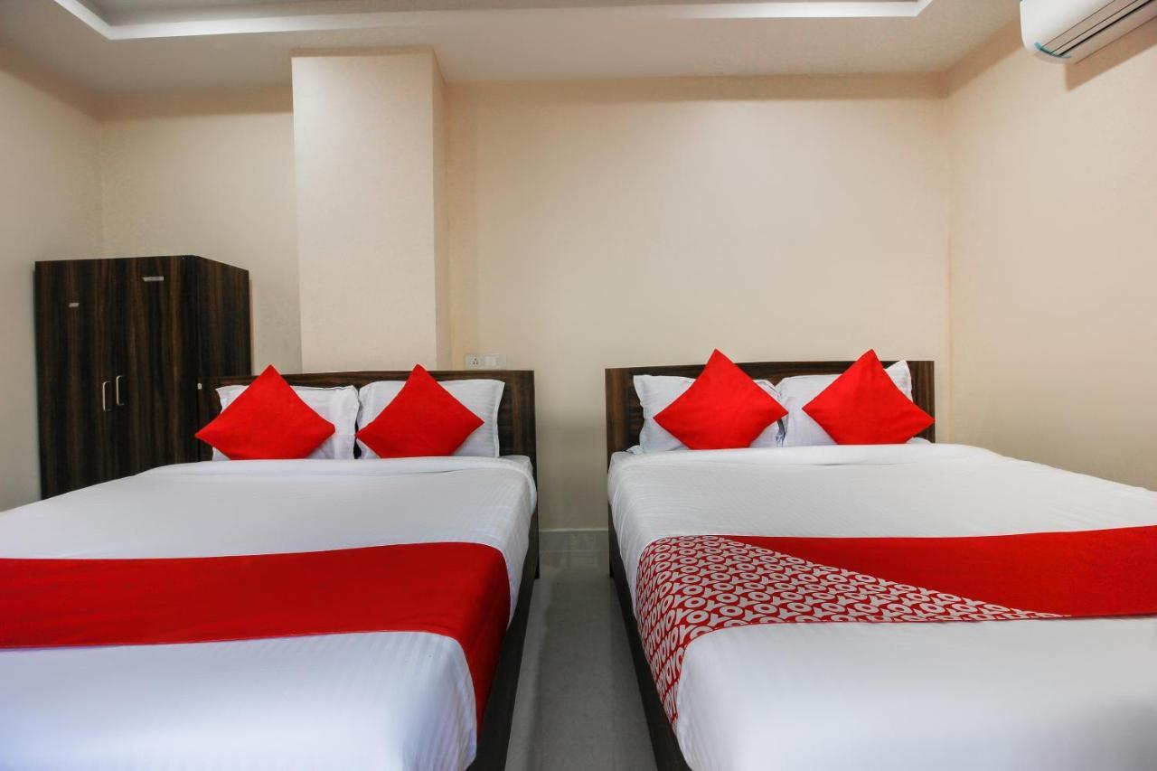 โอโย 66942 วีนัส เรซิเดนซี Hotel Lalaguda ภายนอก รูปภาพ
