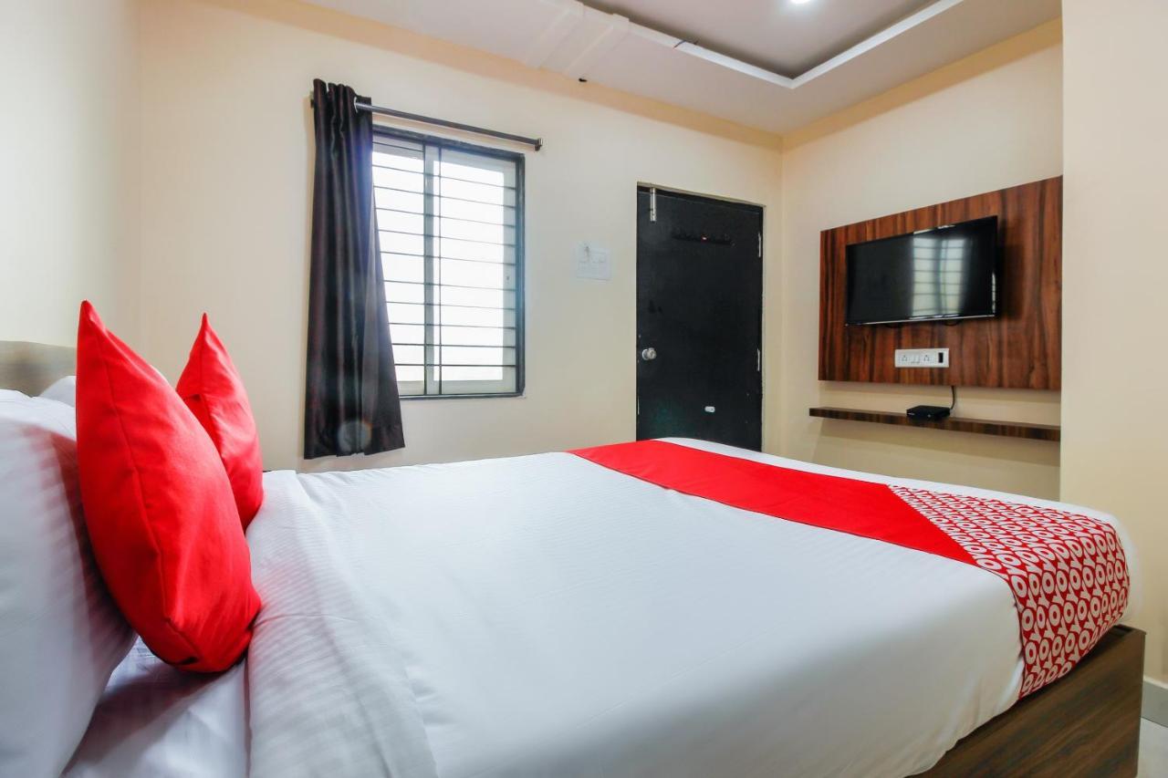 โอโย 66942 วีนัส เรซิเดนซี Hotel Lalaguda ภายนอก รูปภาพ