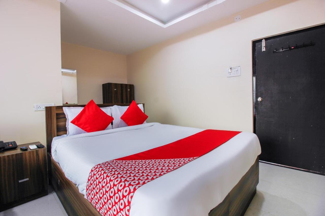 โอโย 66942 วีนัส เรซิเดนซี Hotel Lalaguda ภายนอก รูปภาพ